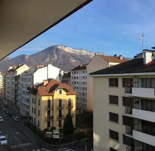 Les Marmottes Du Annecy